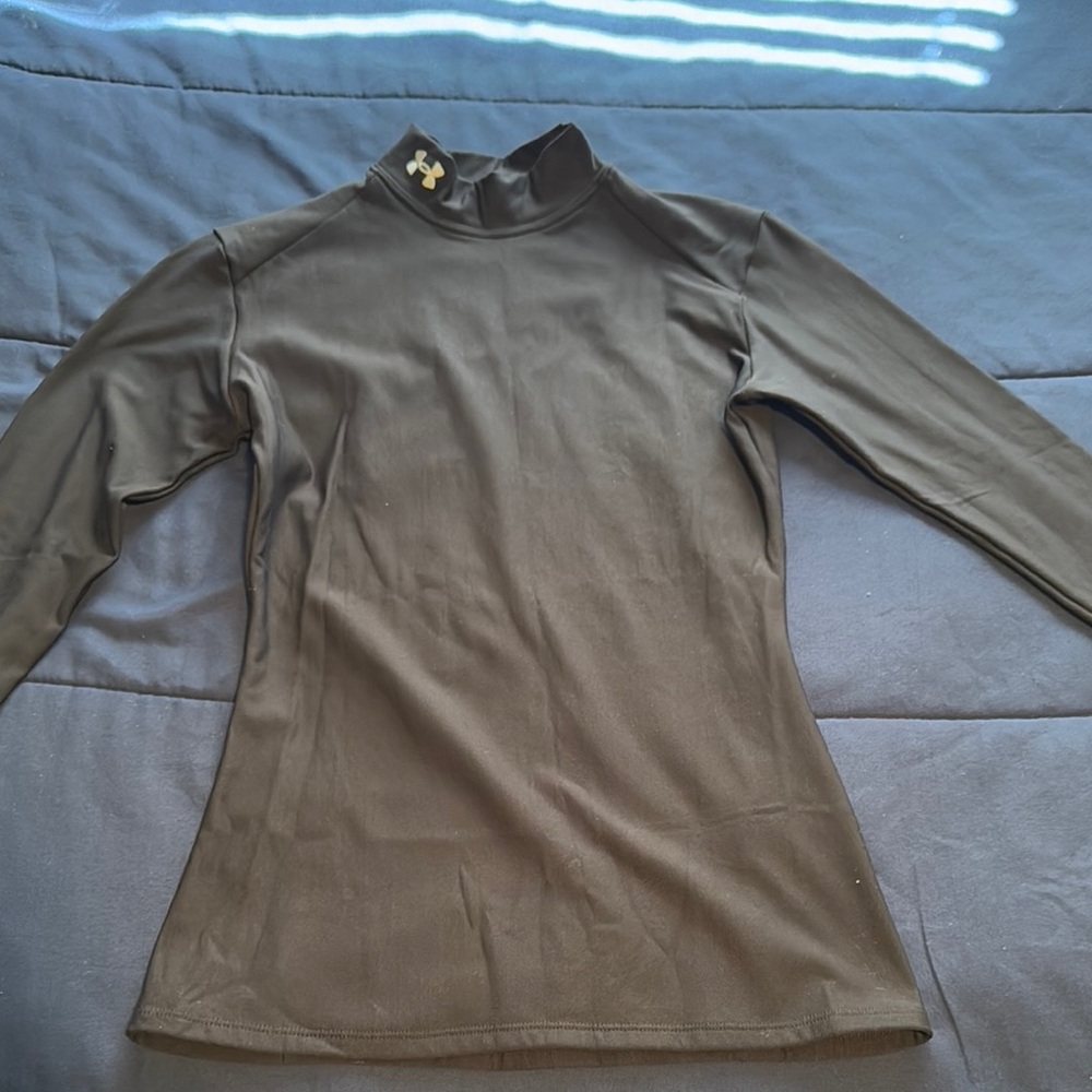Under Armour Black Long Sleeve Top